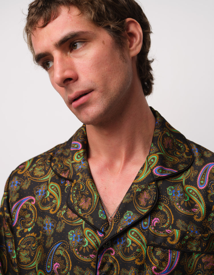 Teal Paisley Silk Pyjamas - close-up of the revere collar and paisley print