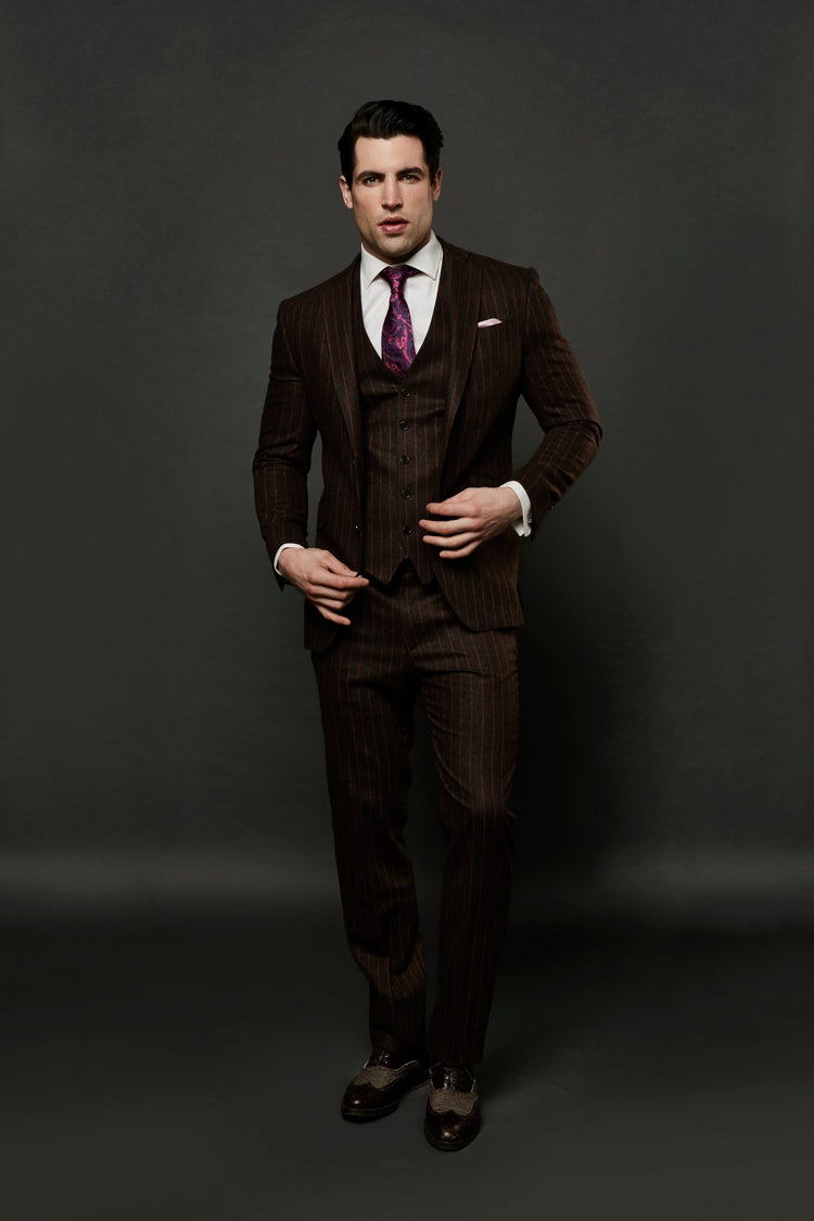 How Should a Suit Fit? Men's Suit Fit Guide | Gresham Blake - Gresham Blake Online